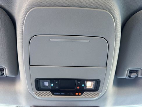 Used 2025 Ford F350 XLT image 20