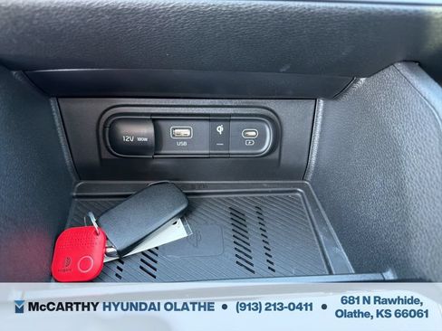 Used 2025 Kia Sportage EX w/ Premium Package FWD image 32