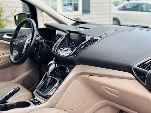 Used 2013 Ford C-MAX SEL image 14
