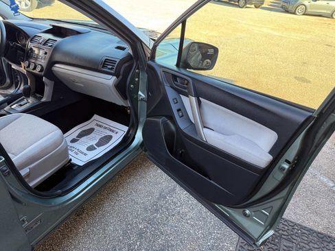 Used 2015 Subaru Forester 2.5i Premium image 19
