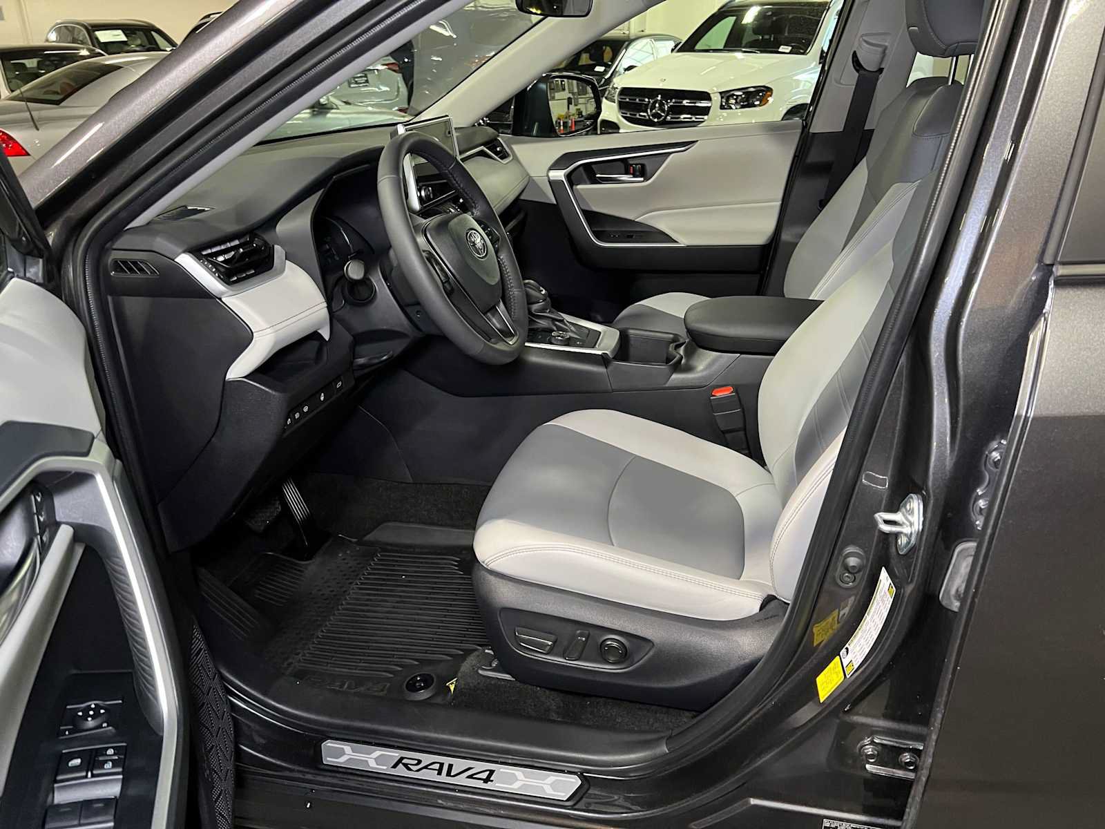Used 2024 Toyota RAV4 XLE Premium w/ Weather Package AWD/4WD image 22
