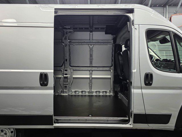 Used 2023 RAM ProMaster 1500 w/ Convenience Group FWD image 13
