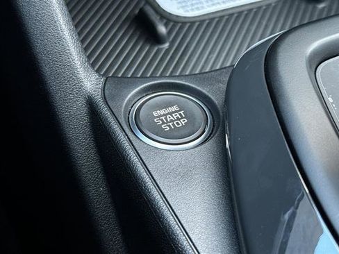New 2025 Kia K4 EX image 22