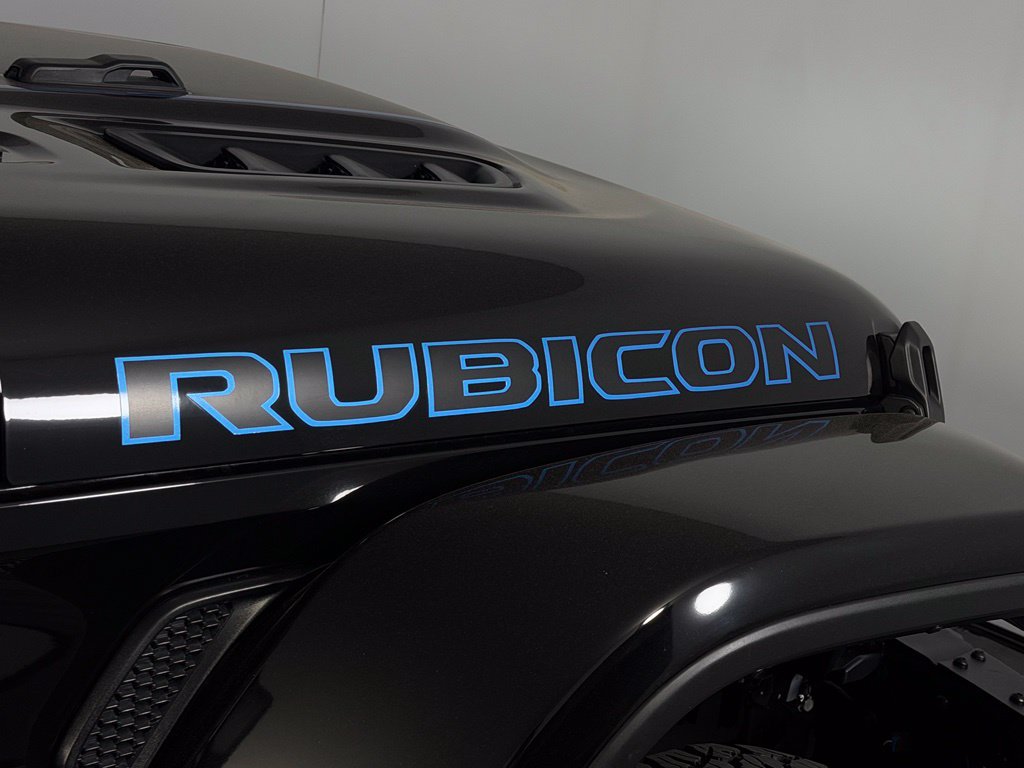 Used 2024 Jeep Wrangler Unlimited Rubicon 4xe AWD/4WD image 21