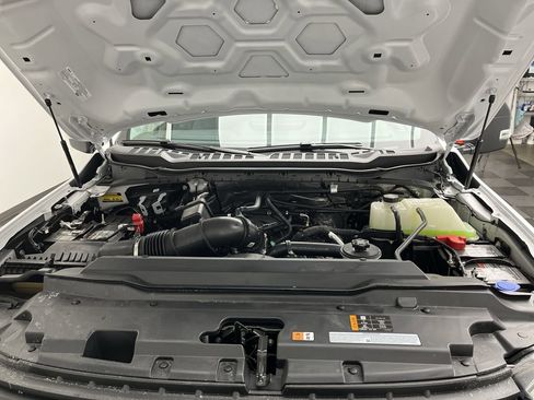 New 2026 Ford F250 XL w/ XL Chrome Package image 25