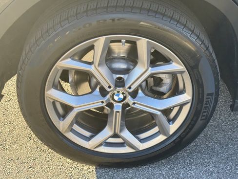 Used 2023 BMW X4 xDrive30i w/ Convenience Package image 8