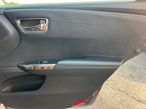 Used 2013 Toyota Avalon image 14