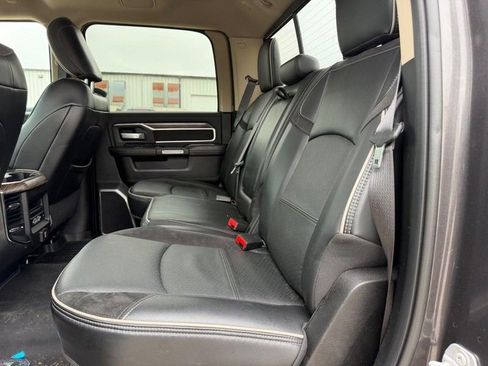 Used 2019 RAM 2500 Laramie AWD/4WD image 7