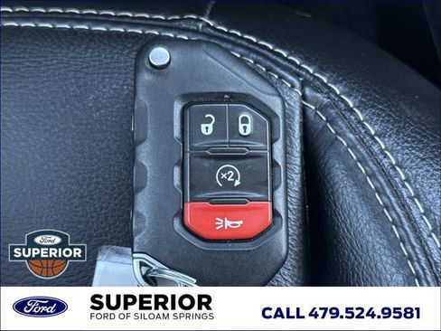 Used 2023 Jeep Wrangler Unlimited Sahara w/ Cold Weather Group image 24