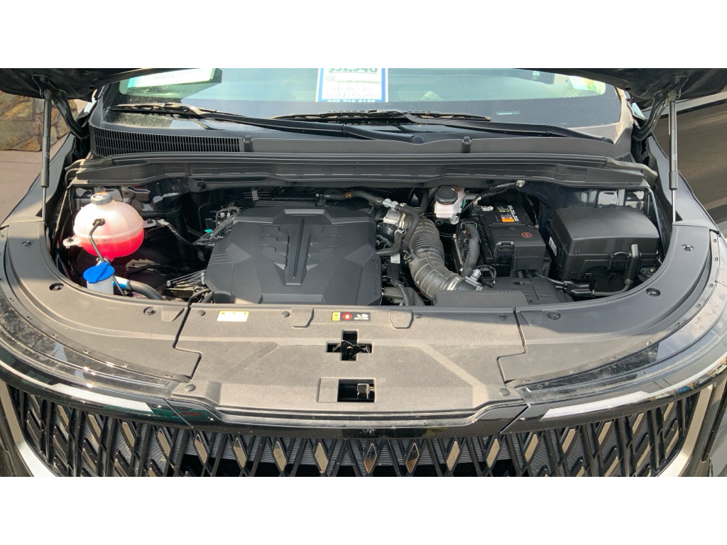 Used 2025 Kia Carnival FWD image 22