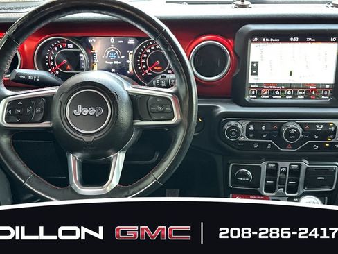 Used 2018 Jeep Wrangler Unlimited Rubicon AWD/4WD image 14