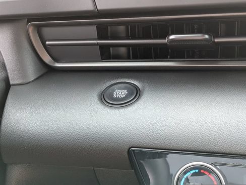 New 2026 Hyundai Elantra SE FWD image 27