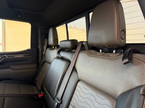 Used 2024 Chevrolet Silverado 1500 ZR2 w/ Technology Package AWD/4WD image 22