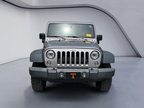 Used 2017 Jeep Wrangler Unlimited Sport w/ Quick Order Package 24S AWD/4WD image 9