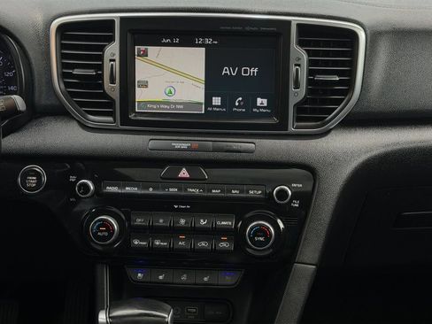 Used 2019 Kia Sportage EX w/ EX Technology Package FWD image 17