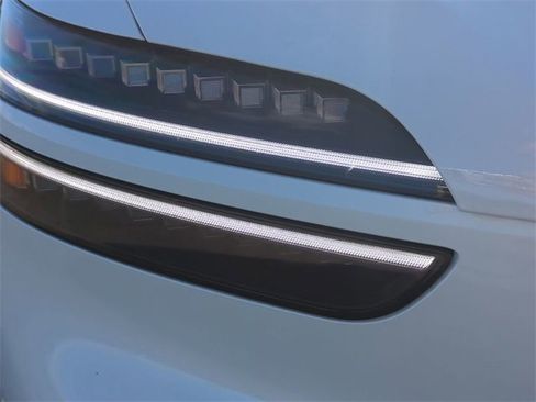 New 2026 Genesis GV70 2.5T Sport Prestige image 9