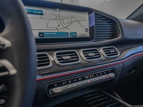 New 2026 Mercedes-Benz GLE 63 AMG S image 33