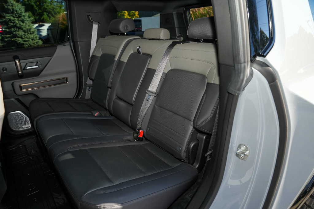 Used 2025 GMC Hummer EV 3X AWD/4WD image 33
