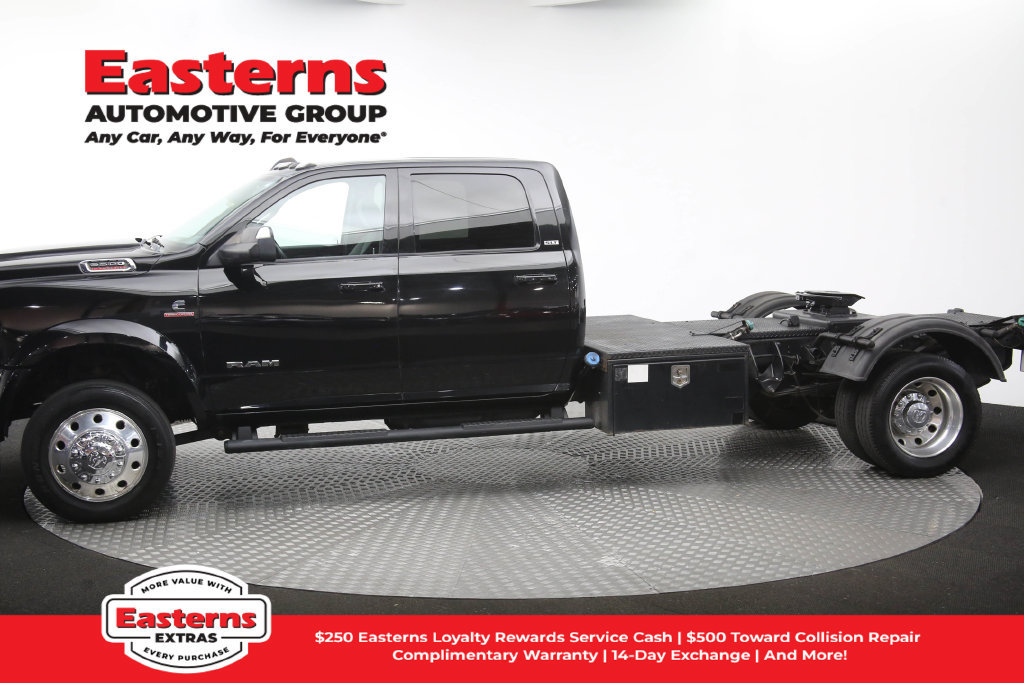 Used 2022 RAM 5500 SLT w/ Quick Order Package 2YG SLT AWD/4WD image 58