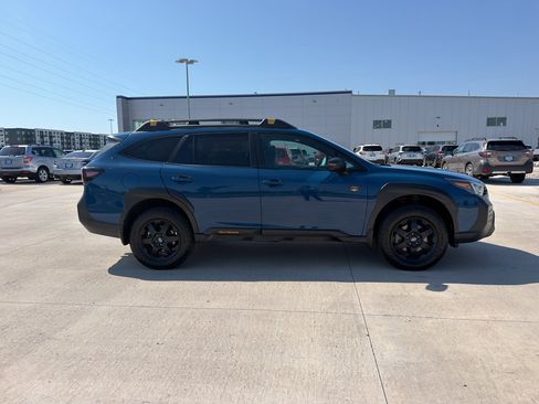 Used 2023 Subaru Outback Wilderness w/ Wilderness Package AWD/4WD image 4