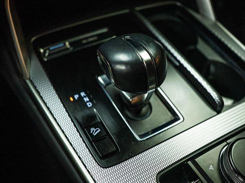 Used 2024 MAZDA CX-90 3.3 Turbo w/ Preferred Plus image 23