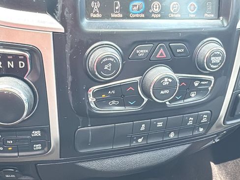 Used 2016 RAM 1500 Big Horn AWD/4WD image 32