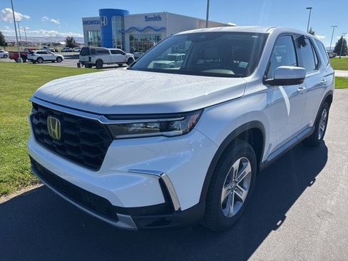 New 2025 Honda Pilot EX-L image 2