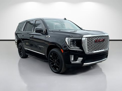Used 2024 GMC Yukon Denali RWD image 1