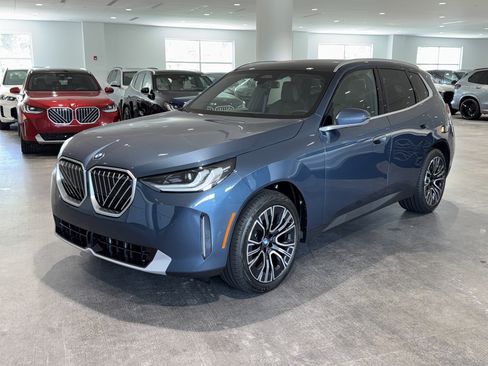 New 2026 BMW X3 xDrive30i w/ Convenience Package AWD/4WD image 3