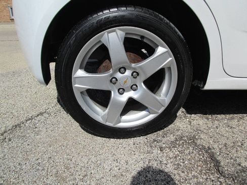 Used 2012 Chevrolet Sonic LTZ image 9