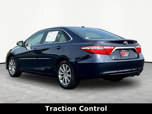 Used 2016 Toyota Camry XLE w/ Protection Package (Q2) FWD image 4