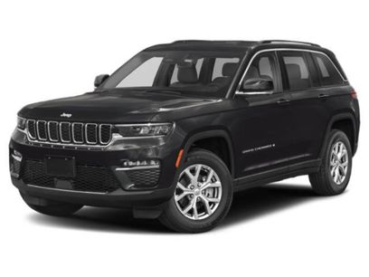 Used 2025 Jeep Grand Cherokee Altitude