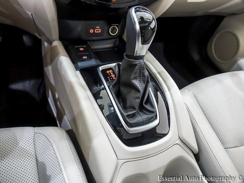 Used 2022 Nissan Rogue Sport SL w/ Premium Package image 25