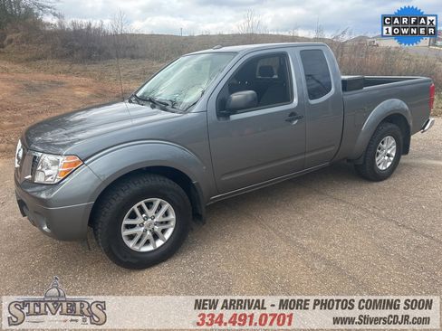 Used 2018 Nissan Frontier SV image 4