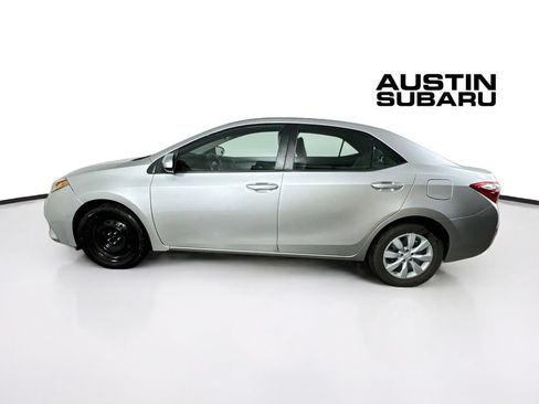 Used 2015 Toyota Corolla LE FWD image 4