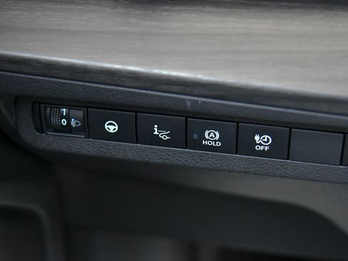 Used 2024 Nissan Ariya FWD image 40