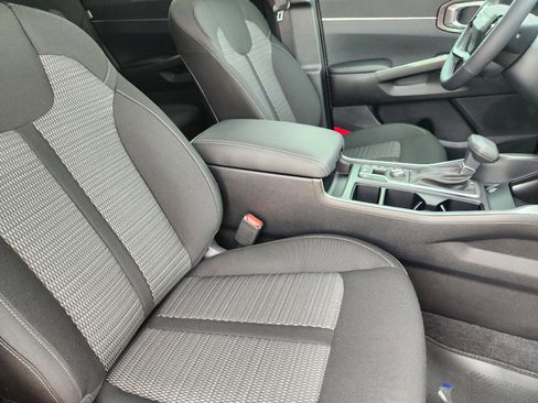 New 2026 Kia Sorento LX image 10