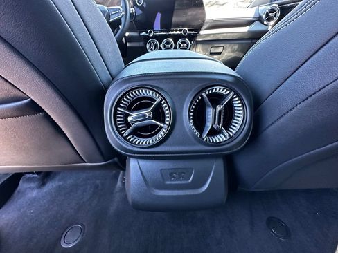 Used 2024 Chevrolet Blazer EV LT AWD/4WD image 19