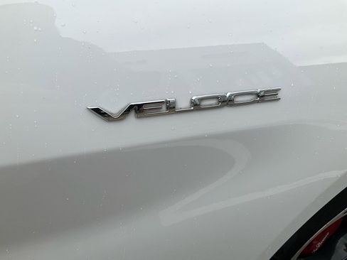 Used 2022 Alfa Romeo Giulia Veloce image 26