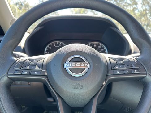 New 2025 Nissan Sentra S image 17