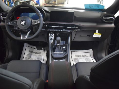 New 2024 Dodge Hornet GT image 9