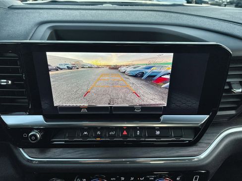 Used 2023 GMC Sierra 1500 SLT w/ SLT Premium Package image 19