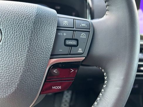 Used 2025 Toyota Camry SE w/ Convenience Package FWD image 19