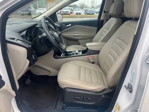 Used 2017 Ford Escape Titanium w/ Equipment Group 301A image 8