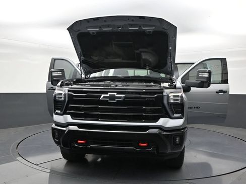 Used 2026 Chevrolet Silverado 2500 LTZ w/ Trail Boss Package AWD/4WD image 33