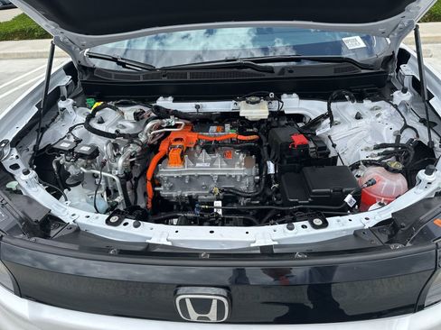 Used 2024 Honda Prologue EX image 14