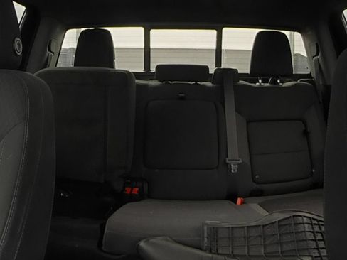 Used 2022 Chevrolet Silverado 1500 LT w/ All Star Edition Plus RWD image 10