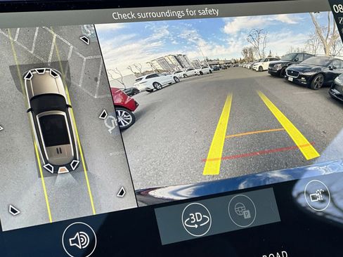 New 2025 Land Rover Range Rover SE image 19