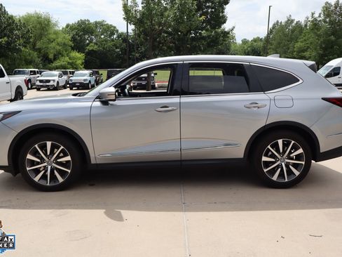 Used 2025 Acura MDX FWD w/ Technology Package image 7