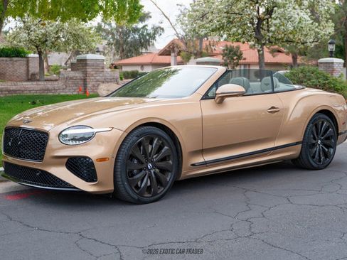 Used 2026 Bentley Continental GTC image 14